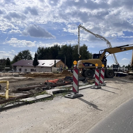 Rozbudowa drogi z Rzeszowa do Jasionki [wrzesień 2023] - fot 6
